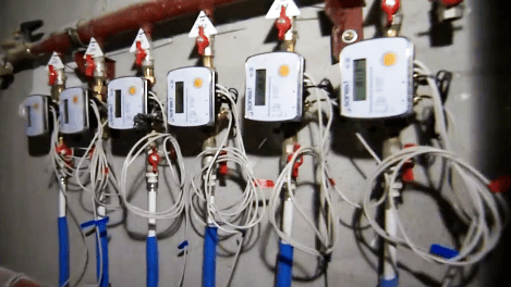 Le comptage individuel de la chaleur utilisée permet de ne pas gaspiller l'énergie. Les utilisateurs baisseront la température lors de leur absence par exemple.